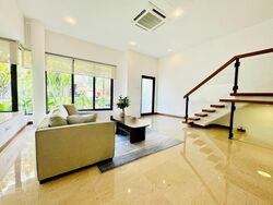 Lornie Road (D11), Terrace #466808581